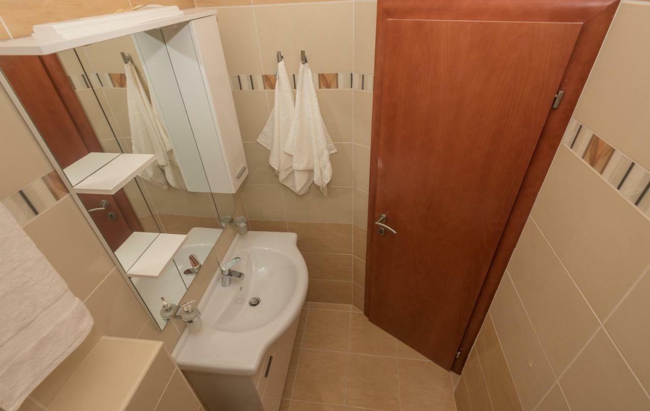מאקרסקה Apartmani Stella Maris מראה חיצוני תמונה