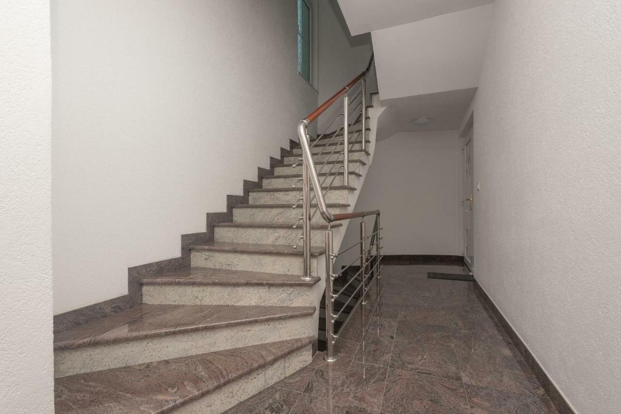 מאקרסקה Apartmani Stella Maris מראה חיצוני תמונה