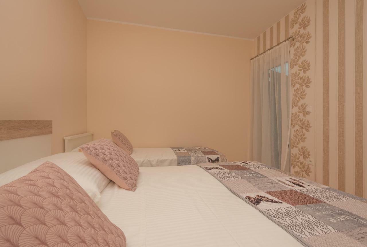 מאקרסקה Apartmani Stella Maris מראה חיצוני תמונה
