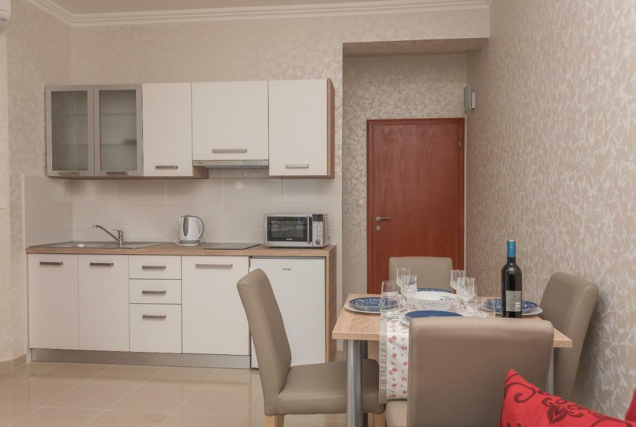 מאקרסקה Apartmani Stella Maris מראה חיצוני תמונה